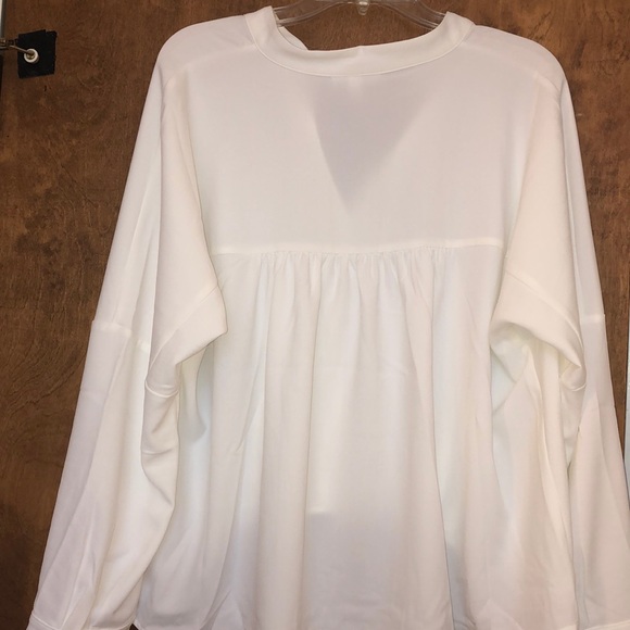 ✨Prologue Long Sleeve Black Back Tuck Blouse - Picture 2 of 5